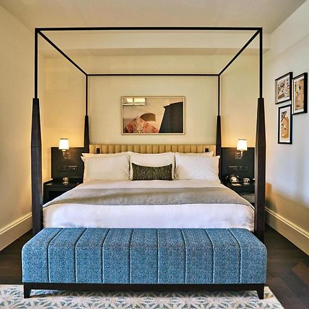 The Grand Hotel Birmingham Exterior foto A bedroom at the hotel